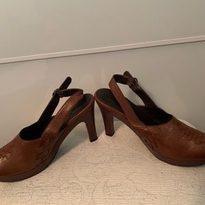 Cole Haan Platform Heel Sz 8